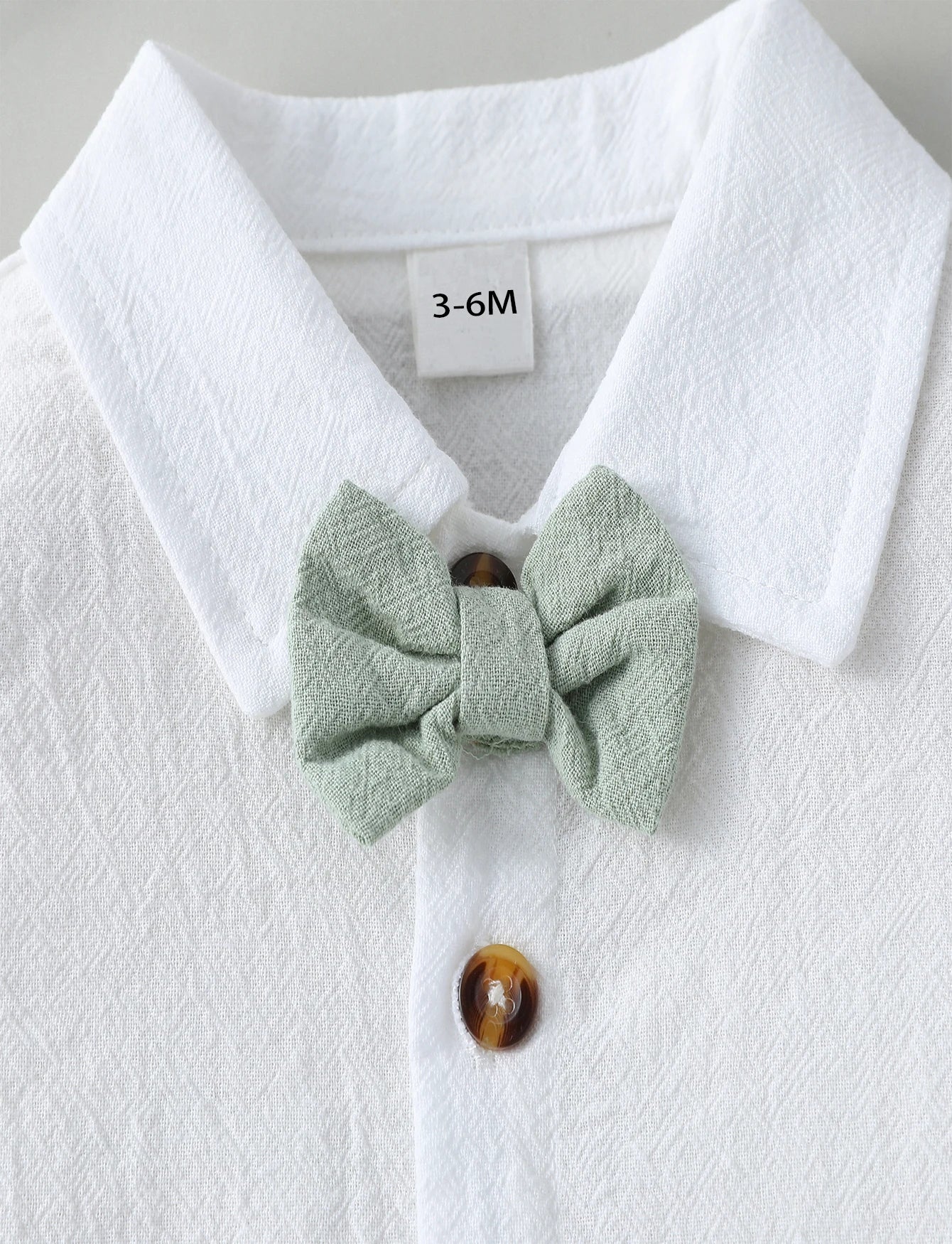 Conjunto Infantil Masculino Elegante com Suspensório e Gravata Borboleta – Roupa Social para Meninos