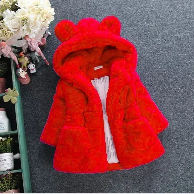 Casaco Infantil de Inverno com Capuz e Orelhinhas de Urso – Pelúcia Rosa Super Fofinha