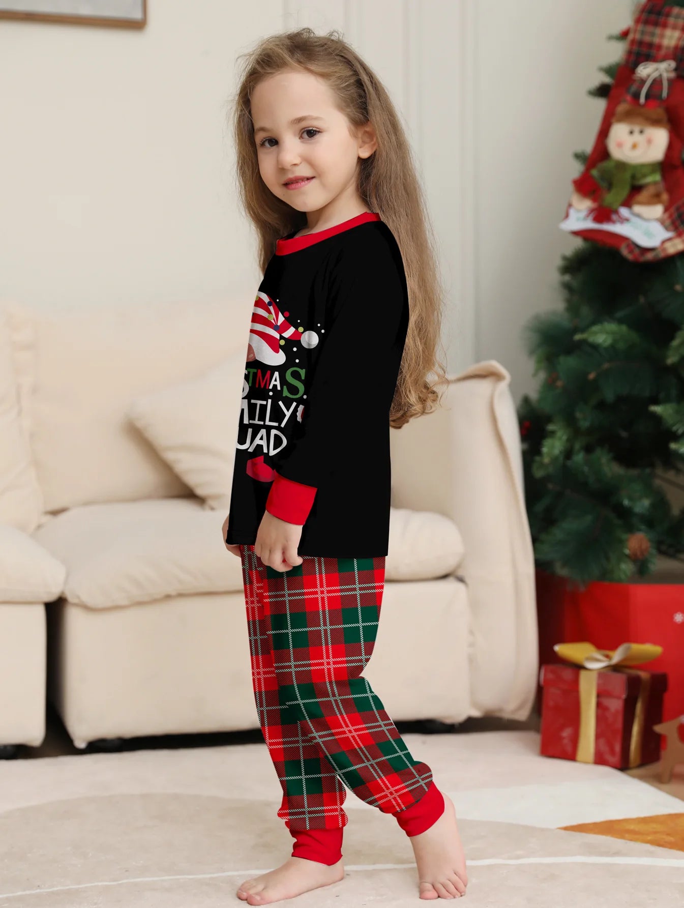 Conjunto Pijamas Família Natal – Papai, Mamãe, Filhos, Bebé e Pet