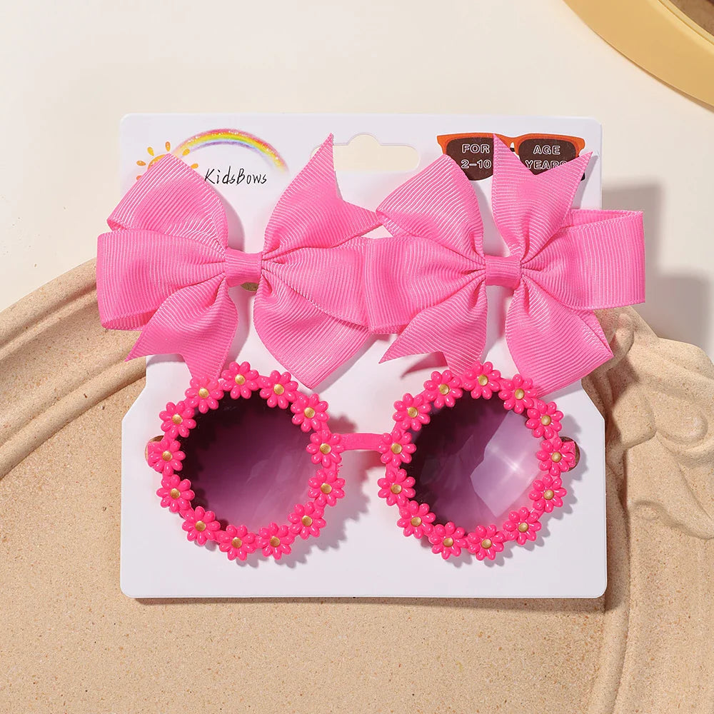 Conjunto 3 Presilhas Cheer Bow Retrô com Estampa Floral + Óculos Decorativo | Acessórios de Cabelo Feitos à Mão para Meninas