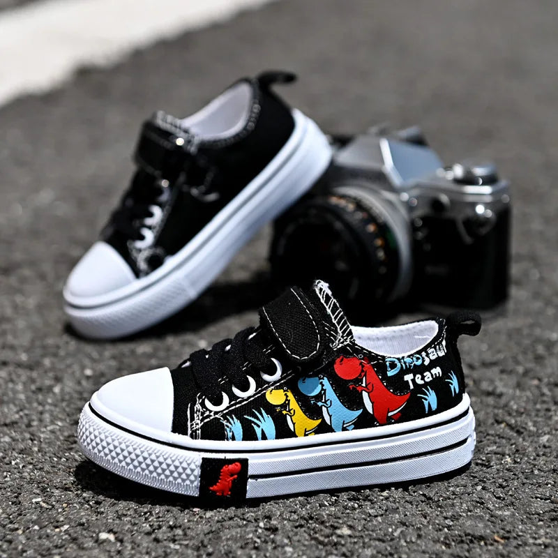 Tênis Infantil Dinossauro Preto – Casual Confortável com Velcro e Estampa Colorida
