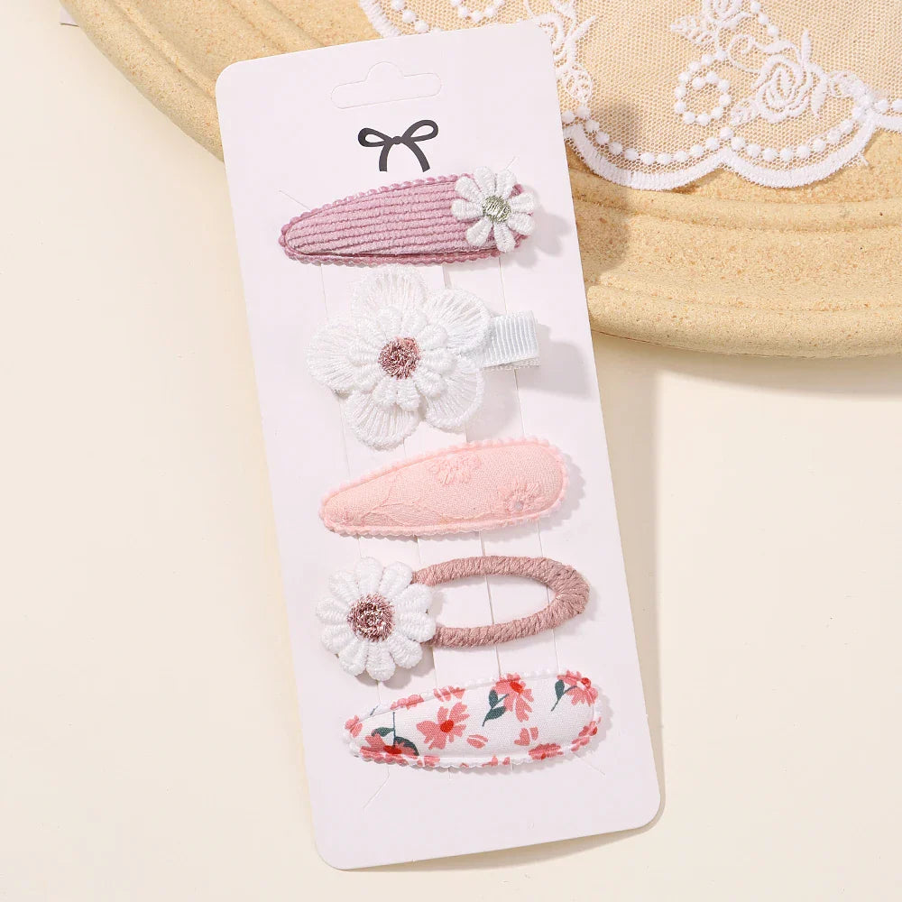 Conjunto 5 Presilhas de Cabelo Infantil – Mini Laços Florais, Coelhinho e Princesa