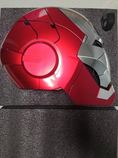 Capacete Homem de Ferro Mark 85 Colecionável em Metal Cromado – Réplica Realista