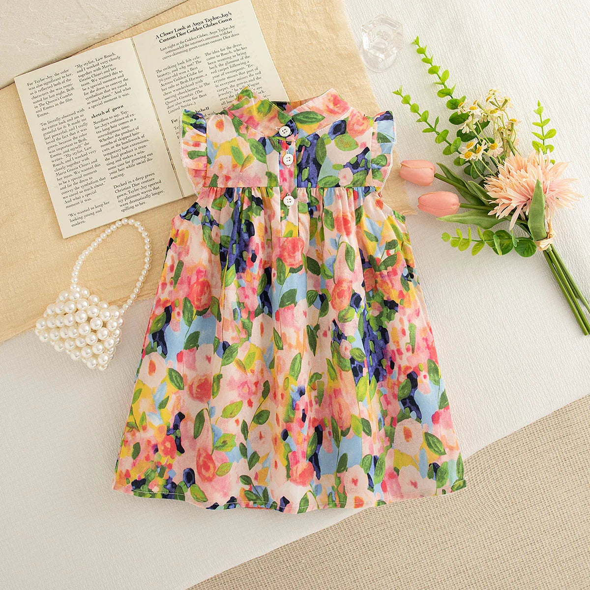 Vestido Infantil de Verão Sem Manga com Estampa Floral – Babados e Gola Alta