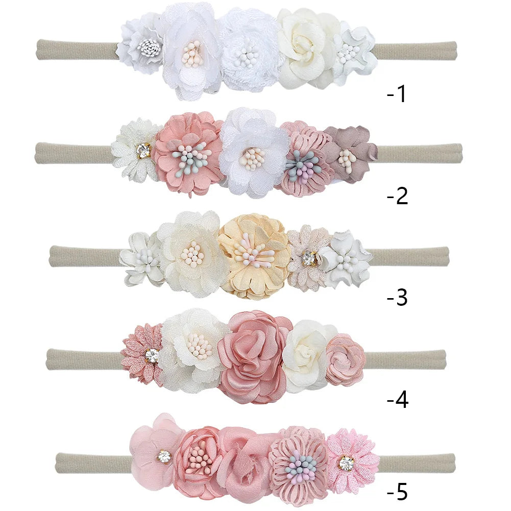 5 Tiaras Florais para Bebê Recém-Nascido – Faixas de Cabelo de Nylon com Flores Artificiais e Strass