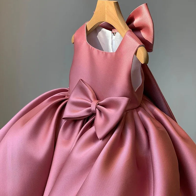 Vestido Princesa com Laço Grande