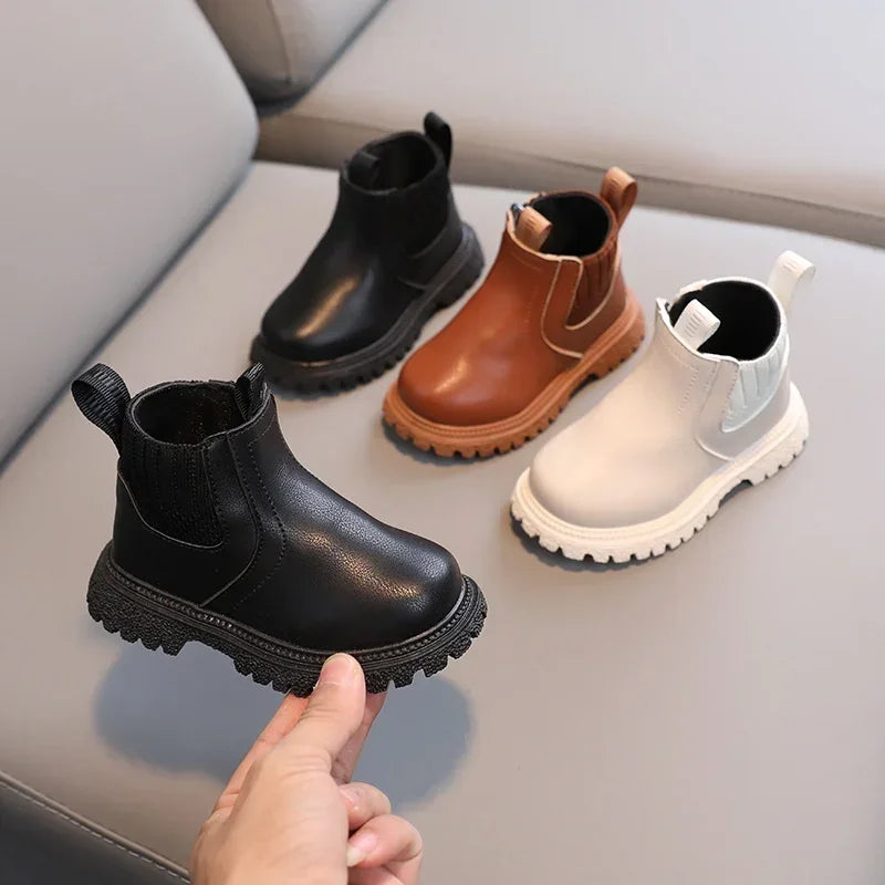 Bota Infantil Unissex Cano Curto – Botinha Fashion Confortável em Couro Sintético