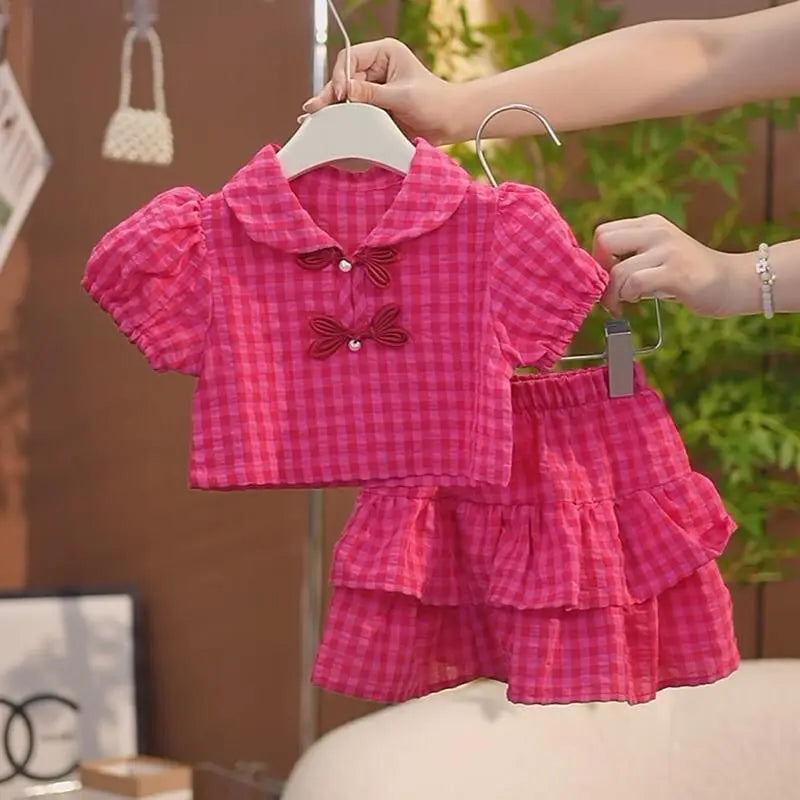 Conjunto Infantil Feminino Xadrez Rosa com Blusa e Saia – Delicadeza e Estilo para as Pequenas