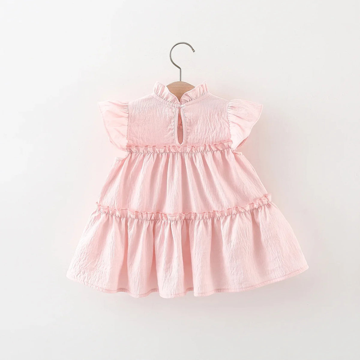 Vestido Infantil Feminino Rosa com Laço Verde – Delicadeza e Charme para Todas as Ocasiões