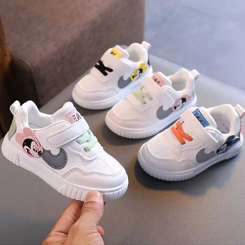 Tênis Infantil Mickey Branco – Sapato Casual Confortável com Velcro para Meninos e Meninas