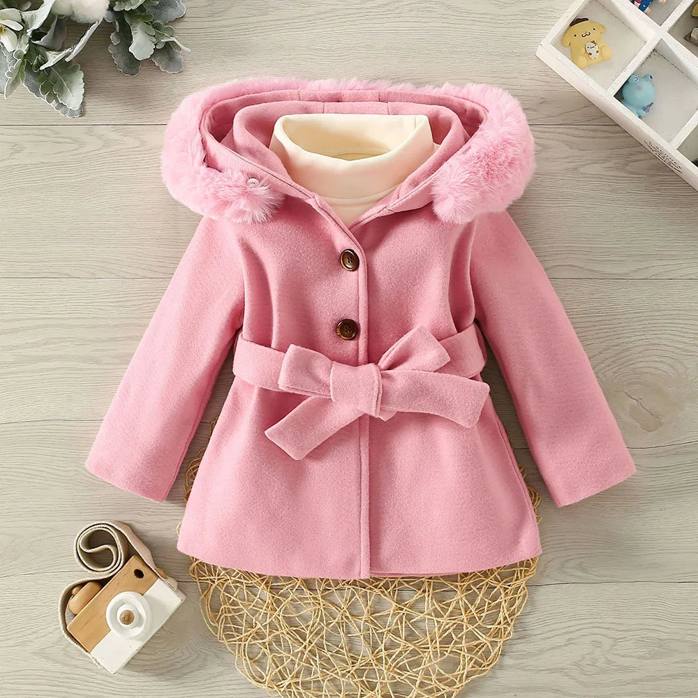 Casaco Infantil de Inverno com Capuz e Laço – Pelúcia Rosa Quentinha para Meninas
