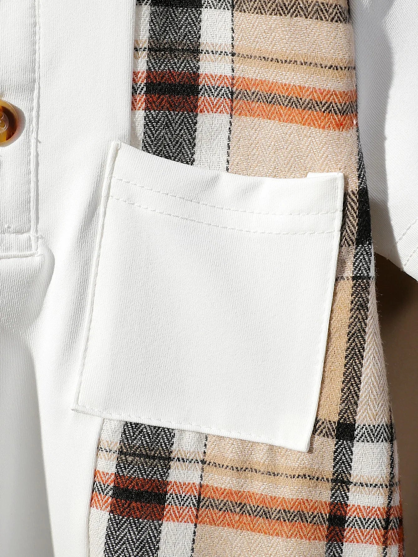 Conjunto Infantil Masculino de Verão – Camiseta Polo e Short com Detalhes em Xadrez Clássico