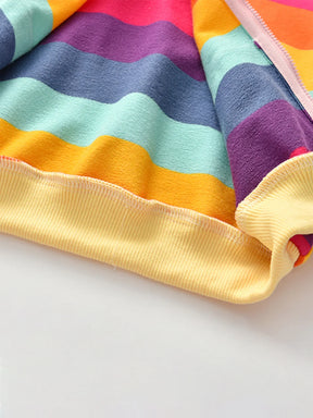 Jaqueta Infantil com Capuz e Estampa Arco-Íris – Zíper Frontal e Bolso Canguru