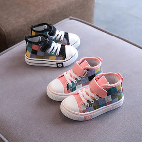 Tênis Infantil Xadrez Cano Alto – Casual Confortável com Cadarço e Velcro para Meninos e Meninas