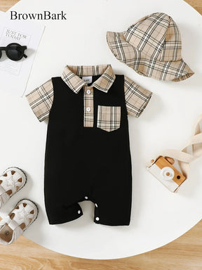 Macacão Infantil Masculino de Verão com Gola Xadrez e Chapéu – Conforto e Estilo para Bebês