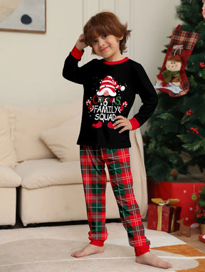 Conjunto Pijamas Família Natal – Papai, Mamãe, Filhos, Bebé e Pet